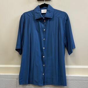 Geiger vintage women’s size 38/8 Blue Button-Up blouse top